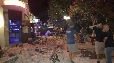 Mueren dos personas en un seísmo frente a islas griegas del Egeo y la costa turca