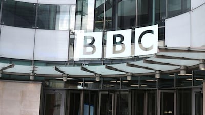 La BBC dice que se defenderá ante la demanda de Trump por $5 mil millones por un reportaje en el que se editaron sus palabras