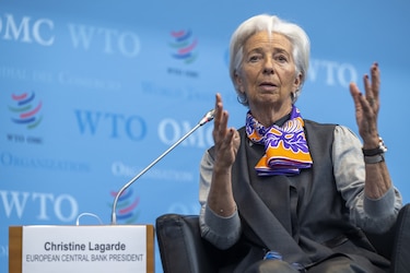 Se fragmenta el comercio: Lagarde
