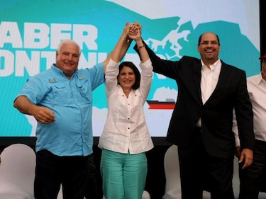 Primera Dama está capacitada para correr: Roberto Henríquez