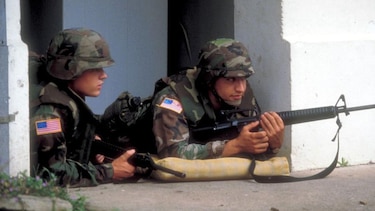¿Cómo se compara la ofensiva de Trump en Venezuela con la invasión de Panamá en 1989?