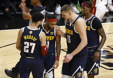 Los Nuggets vuelven a triunfar en Miami y acarician su primer anillo