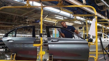 La producción industrial de Estados Unidos cae en recesión