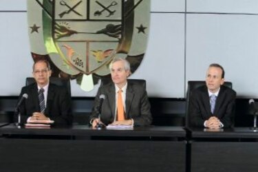 Exigen transparencia a nuevos ministros