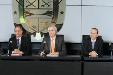 Exigen transparencia a nuevos ministros