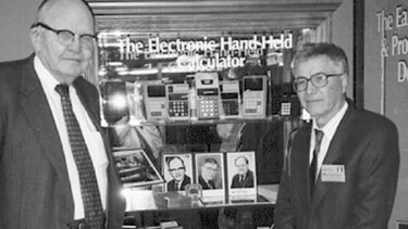 Muere uno de los inventores de la calculadora
