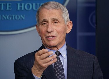 Estados Unidos no prevé decretar nuevos confinamientos, según Anthony Fauci