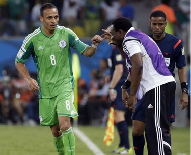 Nigeria mira a octavos y Bosnia se despide