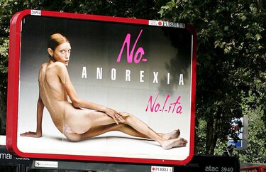 Prisión de seis meses y multa de $82 mil a quien contrate modelos anoréxicas en Francia