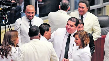 Revocatoria, ¿ideología o política?