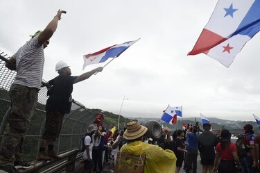 Una larga jornada de protestas; se reportan actos de vandalismo
