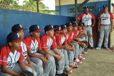 Panamá apabulla a Guatemala
