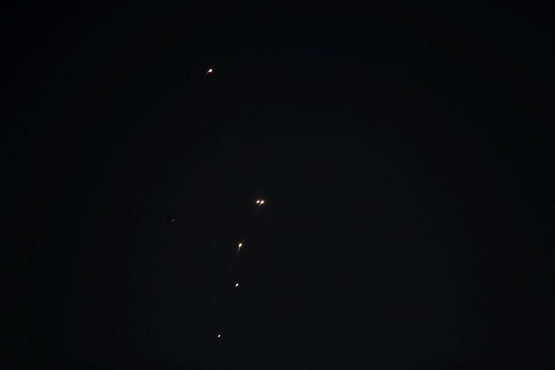 Irán lanza misiles contra la base militar de Estados Unidos en Catar sin causar grandes daños