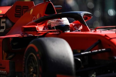 Los Ferrari ganan el pulso a los Mercedes en los libres en Bélgica