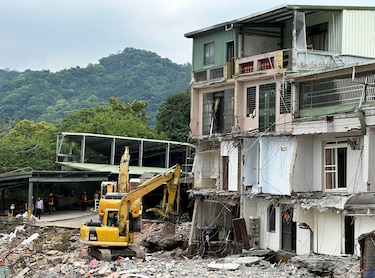 Taiwán mantiene la búsqueda de más de 600 personas atrapadas o desaparecidas tras el sismo