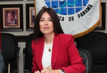 Directiva del Fondo de Ahorro de Panamá elige nueva presidenta