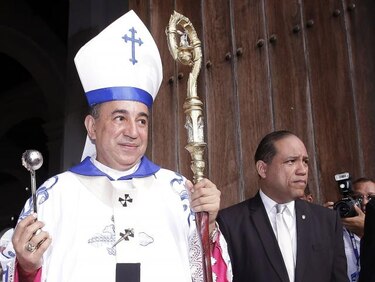 Arzobispo José Domingo Ulloa demanda castigo a corruptos