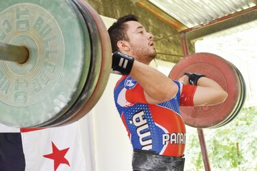 Ronnier Martínez sigue sumando puntos