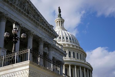 El Congreso de Estados Unidos prueba el acuerdo que pone fin a 43 días de cierre de Gobierno
