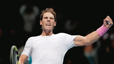 Nadal se recupera con espectacular remontada sobre Medvedev