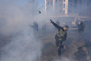 Un agente federal mata a tiros a una persona en medio de las protestas contra las redadas migratorias en Mineápolis