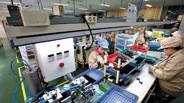 Manufactura de Japón creció a un ritmo más lento