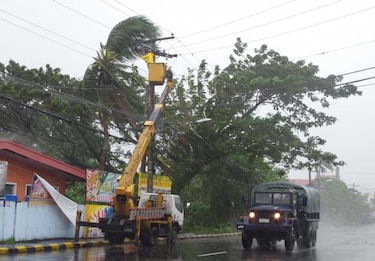 Tifón más poderoso del año azota Filipinas