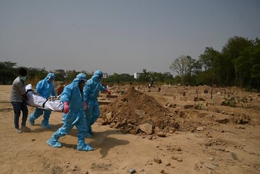 Australia amenaza con cárcel a viajeros procedentes de India