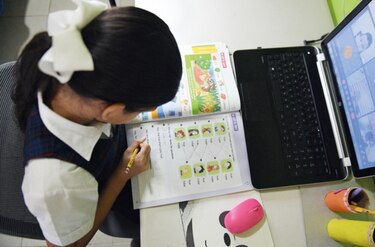 Veinte organizaciones abogan por el retorno presencial a las escuelas