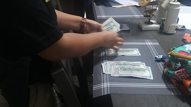 Aplican medidas cautelares de reporte periódico a implicados en red de fraude financiero a BAC Internacional