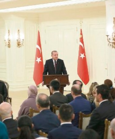 Erdogan admite que negoció con el Estado Islámico