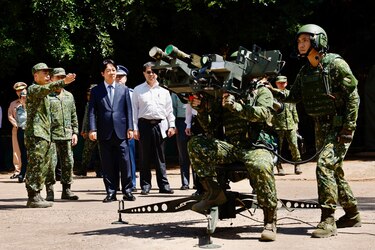 Taiwán moviliza barcos patrulleros ante la presencia de buques chinos cerca de la isla