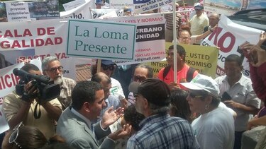 Protestan en el Consejo Municipal por el permiso de ocupación del P.H. Scala de Bella Vista