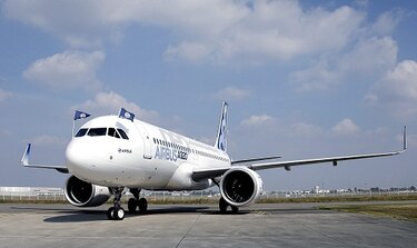Aerolíneas europeas podrán permitir el uso del móvil a los pasajeros