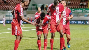 El único invicto y líder se llama San Francisco FC