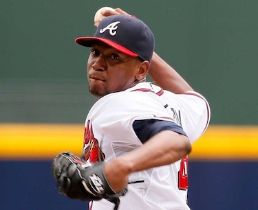 El colombiano Julio Teherán abrirá la campaña de los Bravos por sexta vez