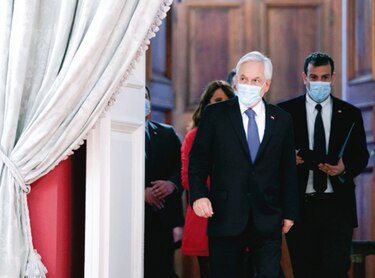 Presidente de Chile ordena militarización en región de conflicto con indígenas mapuches