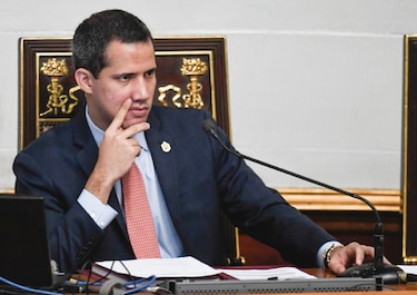  Diputados en el exilio votarán de forma virtual 