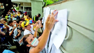 Capriles: diálogo debe tratar salida electoral
