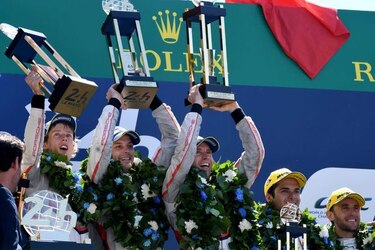 Bernhard remonta y gana las 24 Horas de Le Mans