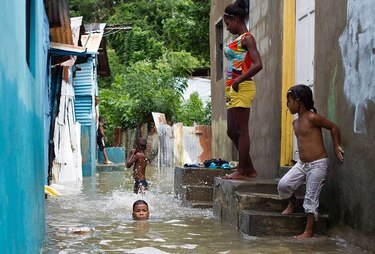 Matthew castiga Cuba y Haití: más de un millón de evacuados