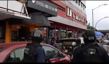 Allanamiento en edificio cerca de la plaza 5 de Mayo: hay denuncias de posible trata de personas