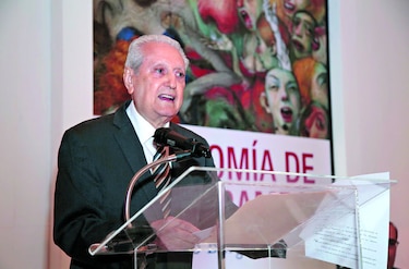 Carlos Bolívar Pedreschi reedita su obra más cimera