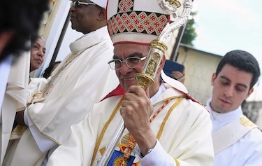Cardenal salvadoreño gestionará la paz entre las Corea