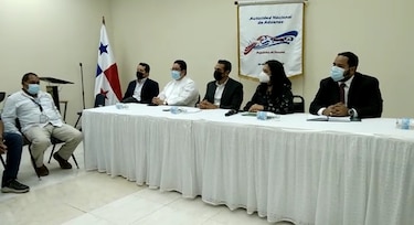 Se levanta el paro decretado por funcionarios de Aduanas