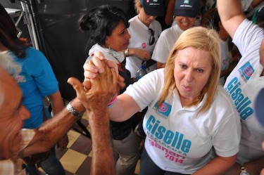 Presidente Martinelli pide por segunda vez la renuncia a Burillo