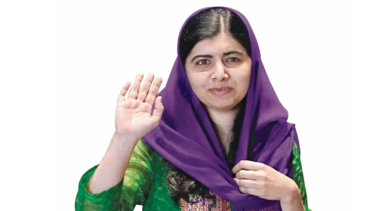 Malala recibe diploma de Oxford