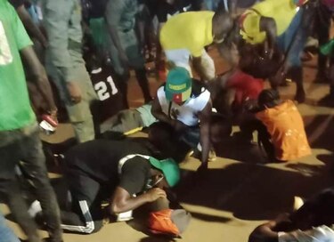 Al menos ocho personas mueren aplastadas frente a estadio de Copa Africana en Camerún 