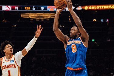 Los Knicks sentencian a los Hawks con una humillación histórica
