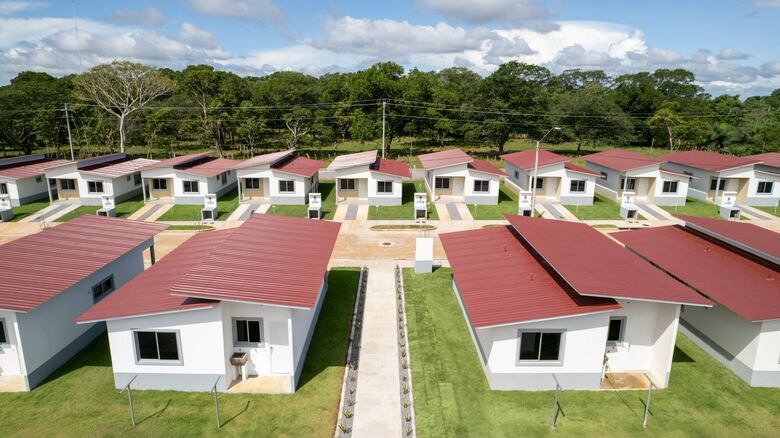 Suben las tasas de interés en los créditos hipotecarios; clientes pagarán más por sus préstamos